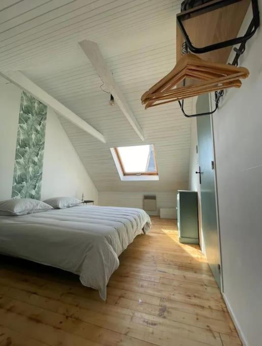 Maison De Pecheur Bord De Mer Bois Et Pierre 6-8 Pers Plobannalec エクステリア 写真